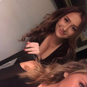 Meet your Posher, Calista